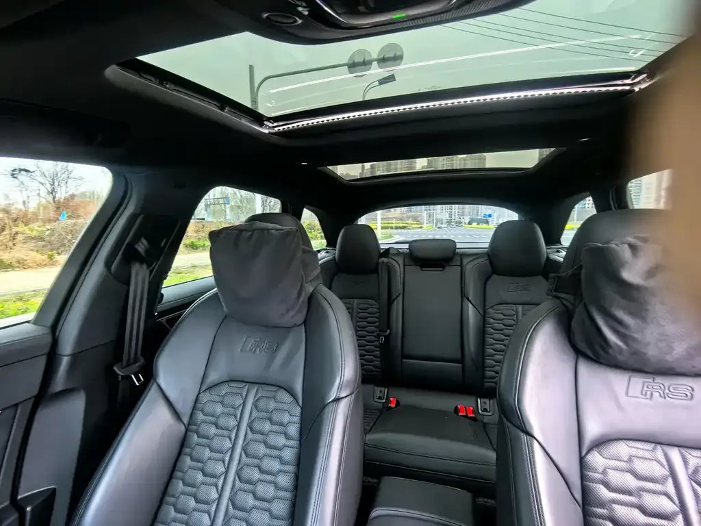 Audi RS 6 2025 из CN, фото 7