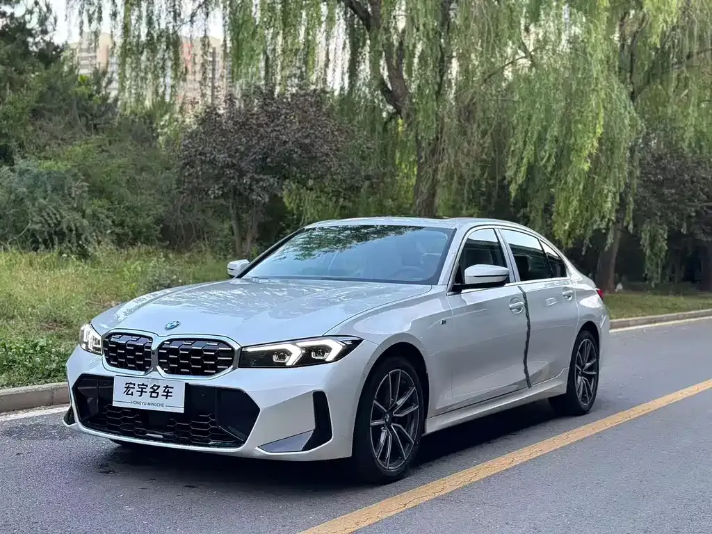 BMW 3 Series — фото 1