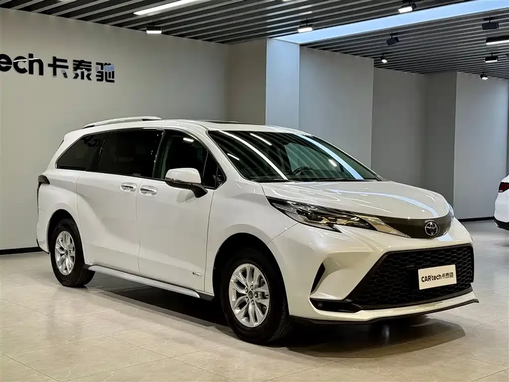 Toyota Granvia — фото 7