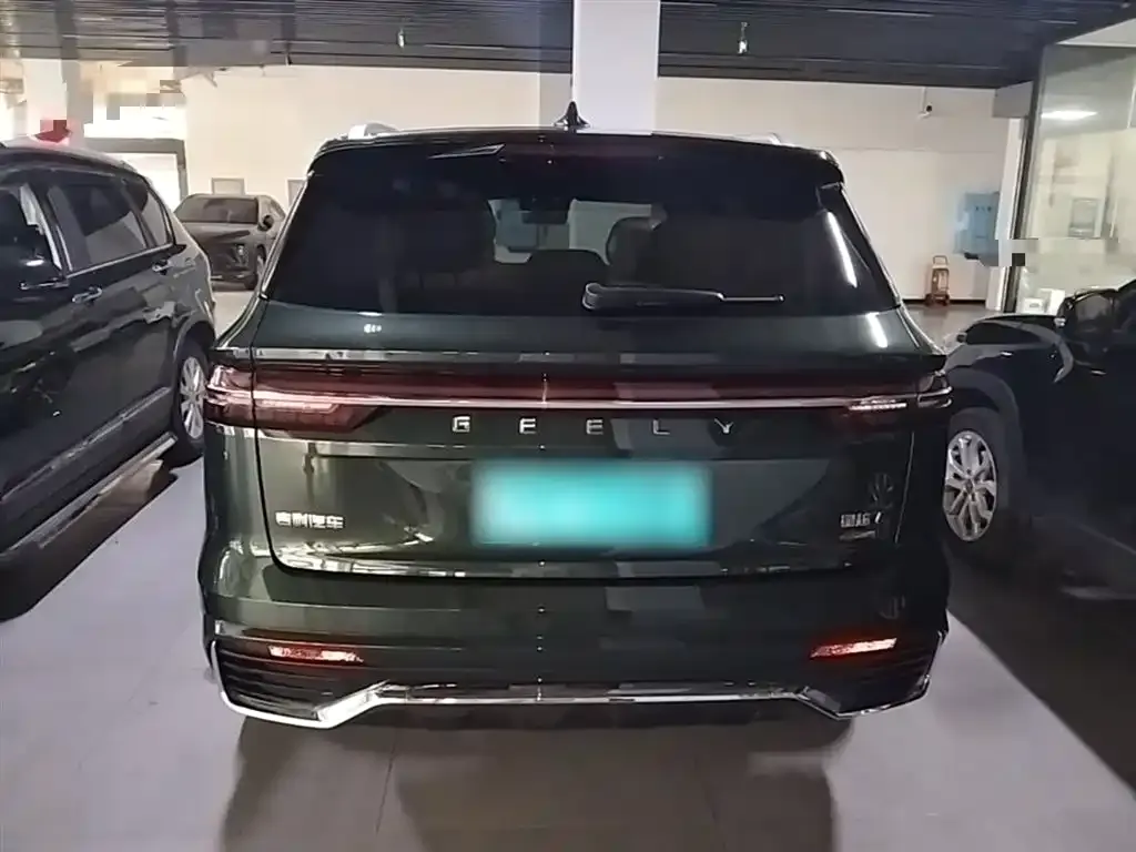 Geely Xingyue L — фото 4