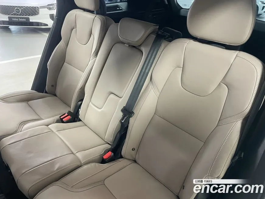 Volvo XC90 2026 из KR, фото 5
