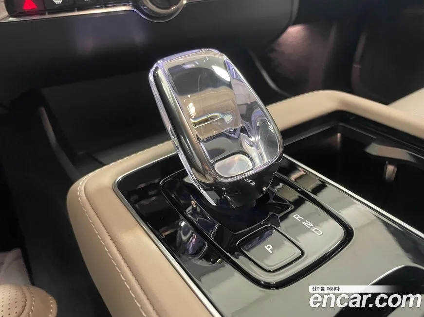 Volvo XC90 2026 из KR, фото 8