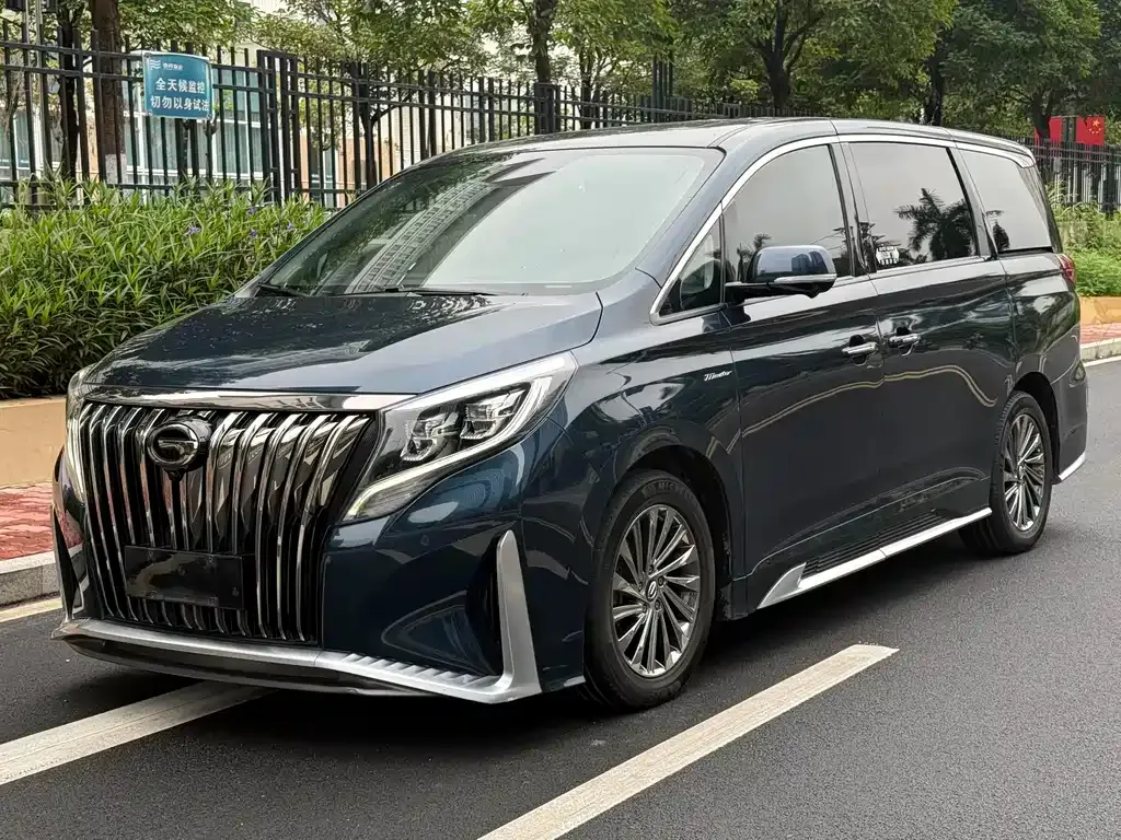 GAC Motor Trumpchi M8 — фото 1