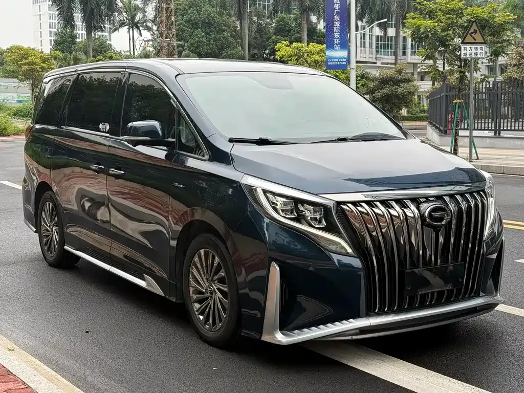 GAC Motor Trumpchi M8 — фото 4