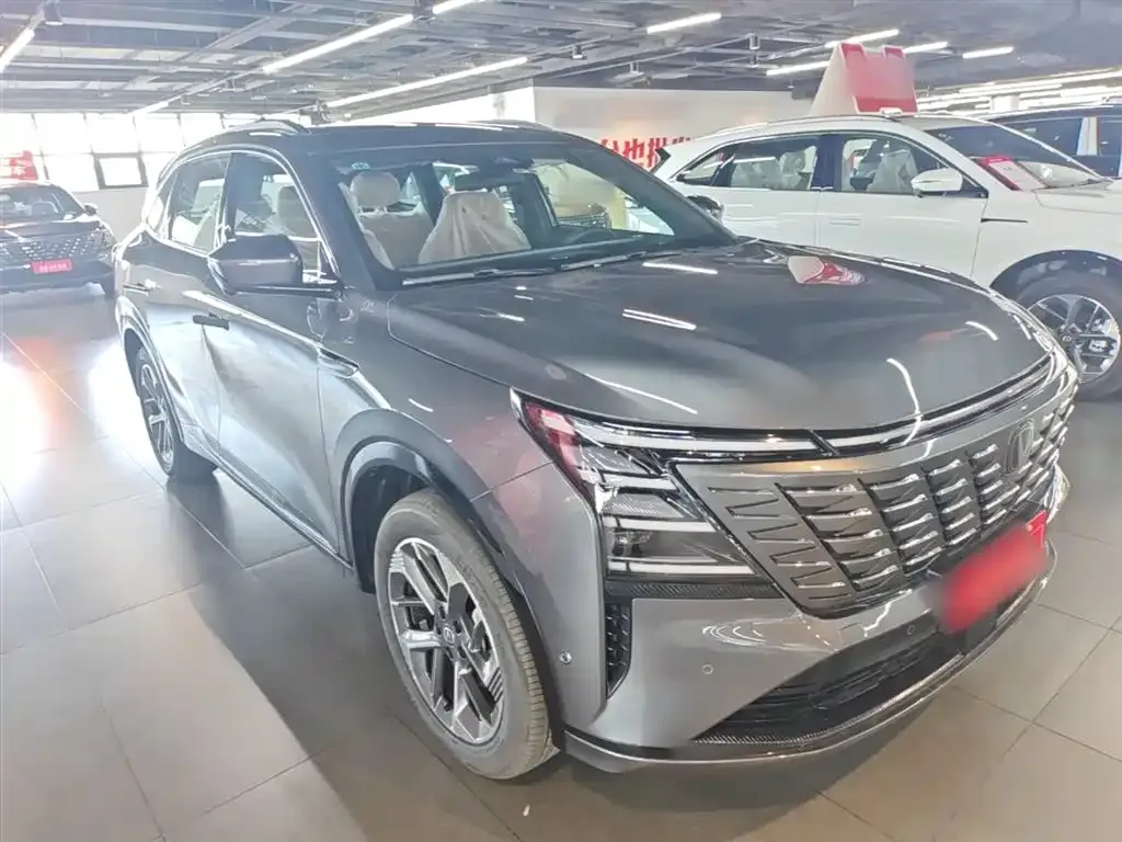 Changan CS75PLUS — фото 3