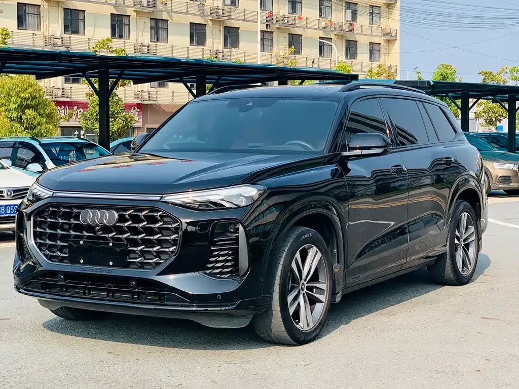 Audi Q6