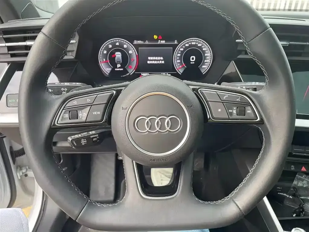 Audi A3 — фото 8