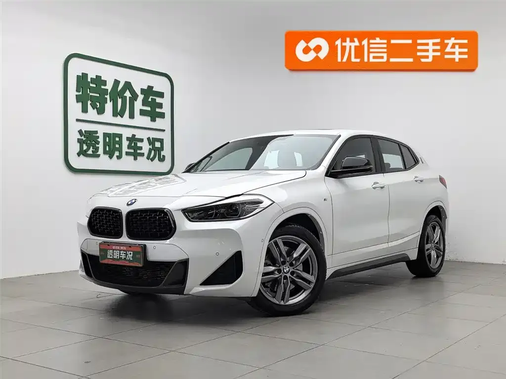 BMW X2