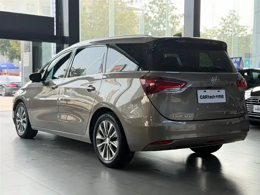 Buick GL6 2023 из CN, фото 10
