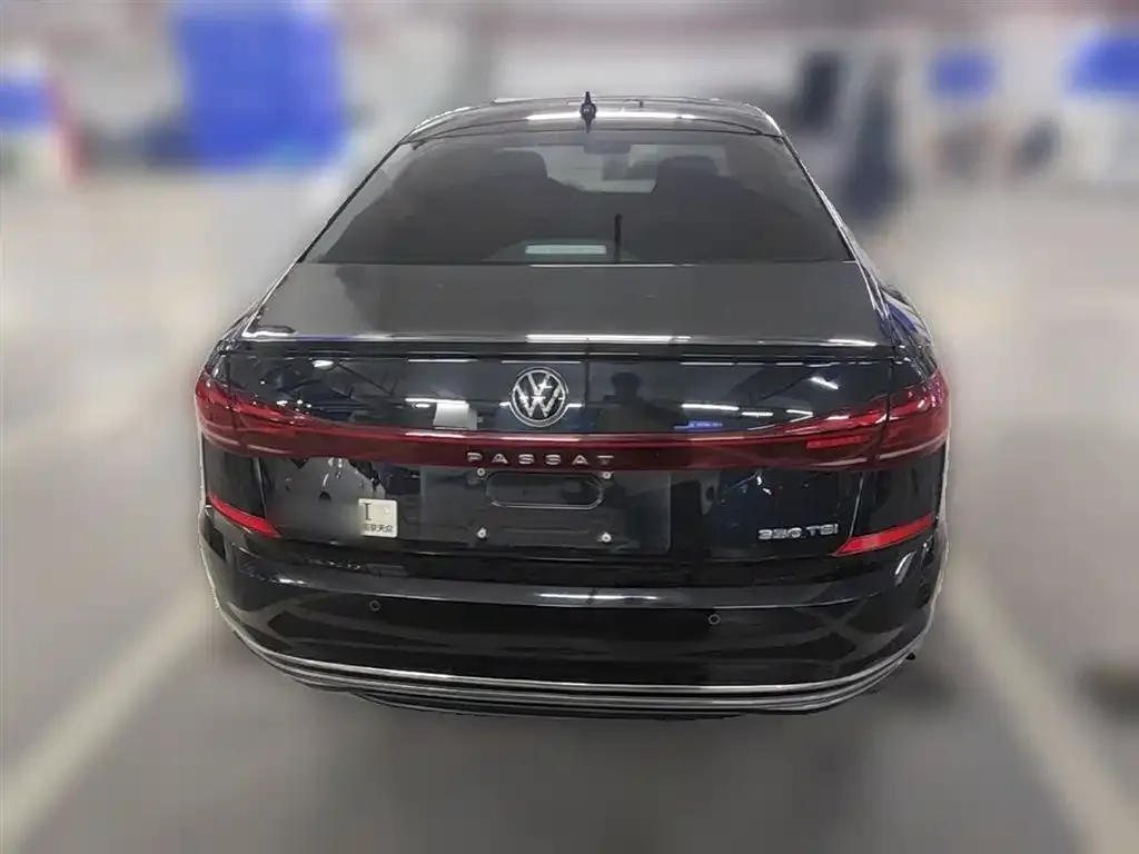 Volkswagen Passat — фото 5