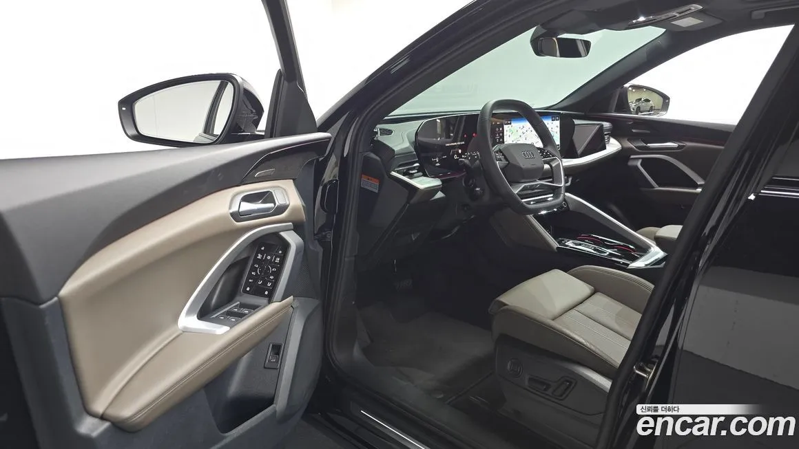 Audi Q5 2025 из KR, фото 10