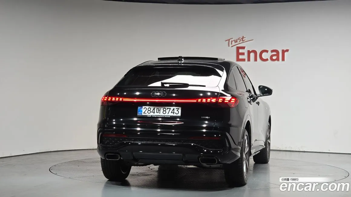 Audi Q5 2025 из KR, фото 6