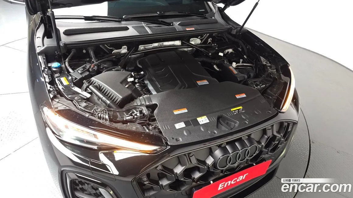 Audi Q5 2025 из KR, фото 9