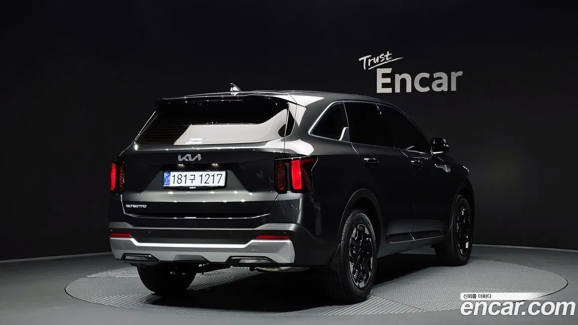 Kia Sorento — фото 5