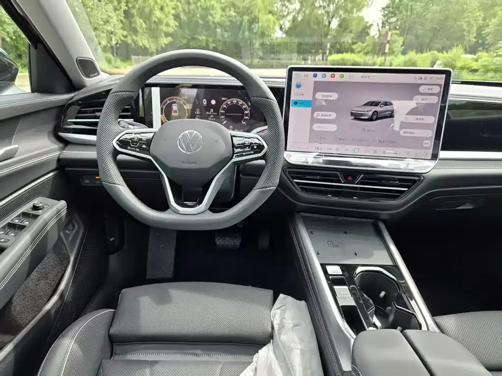 Volkswagen Passat — фото 5