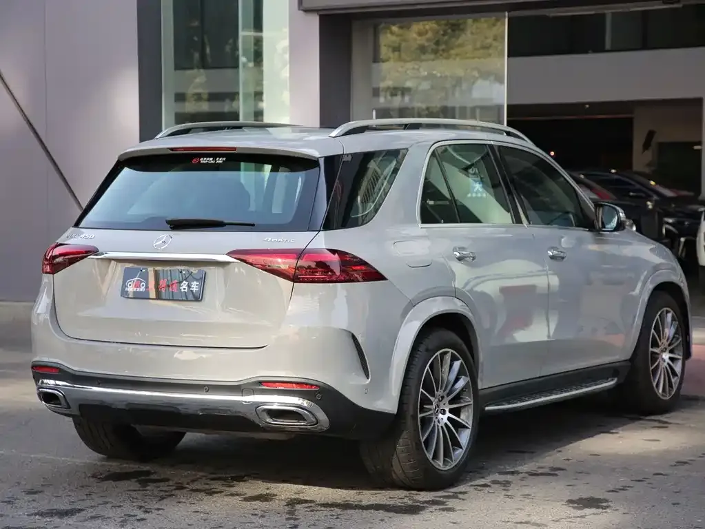 Mercedes-Benz GLE — фото 9