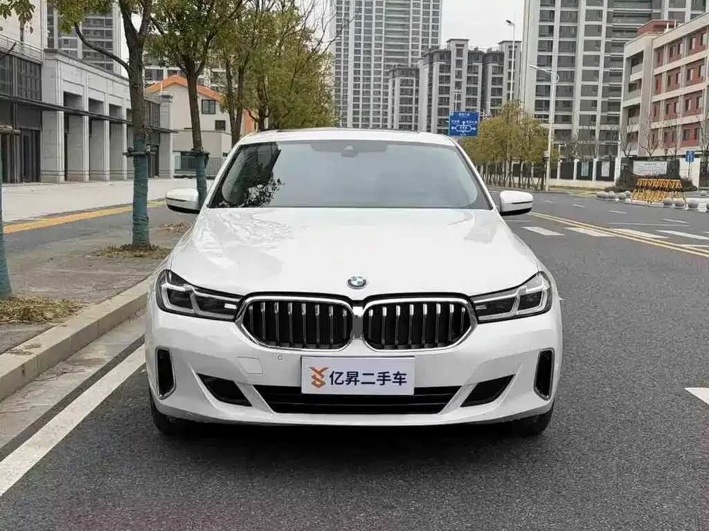 BMW 6 Series GT 2022 из CN, фото 6