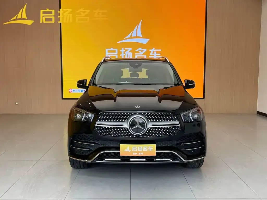 Mercedes-Benz GLE — фото 1