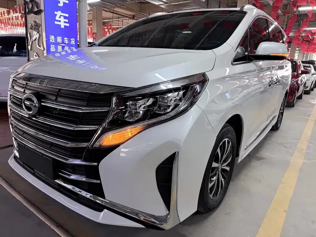 GAC Motor Trumpchi M8 — фото 1