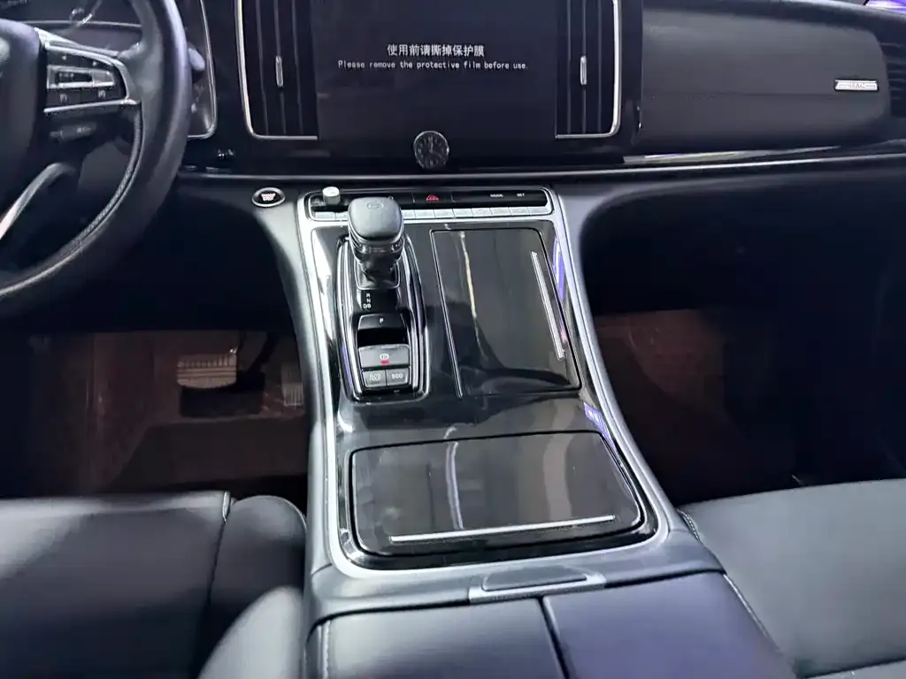 GAC Motor Trumpchi M8 — фото 3