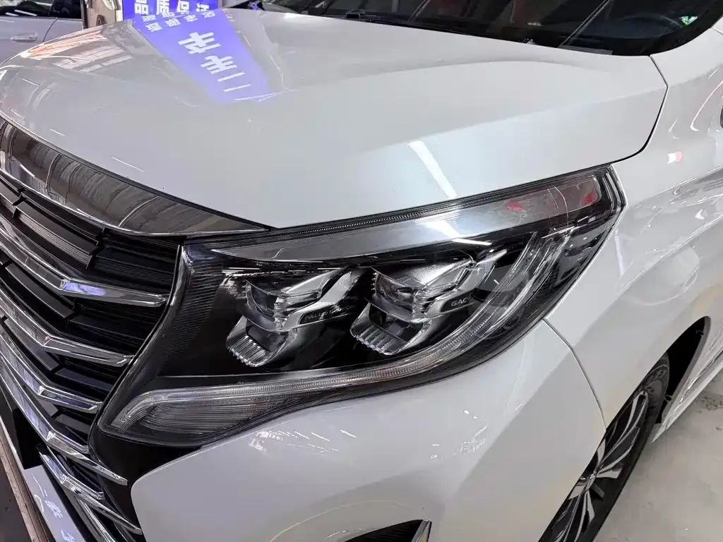 GAC Motor Trumpchi M8 — фото 5