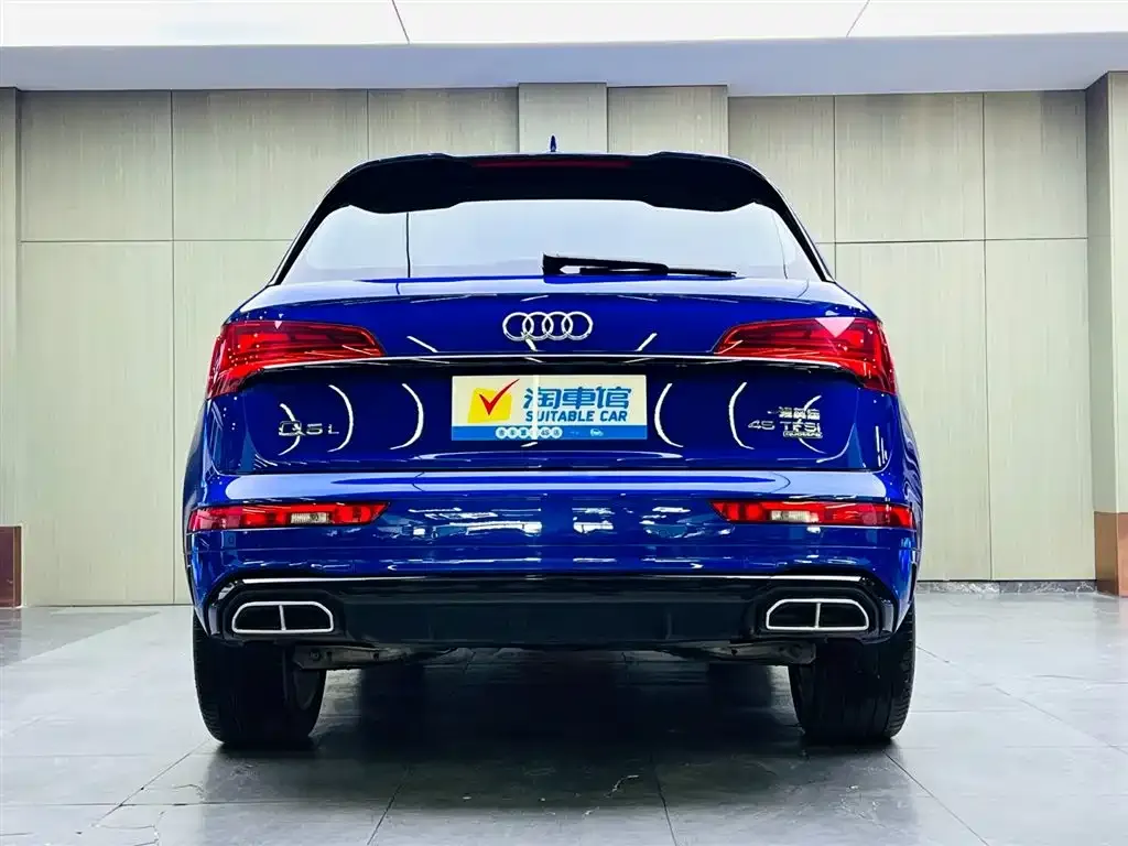 Audi Q5L — фото 2