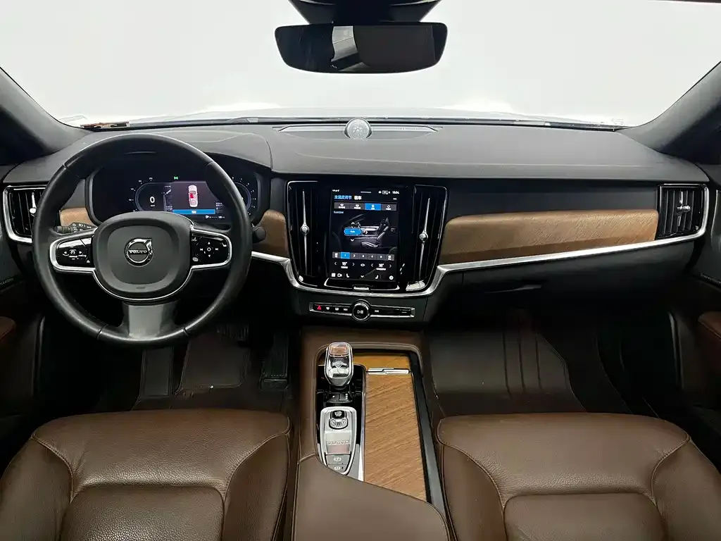 Volvo S90 — фото 9
