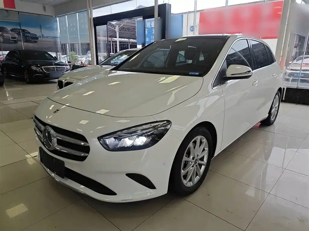 Mercedes-Benz B-Class 2023 из CN, фото 2