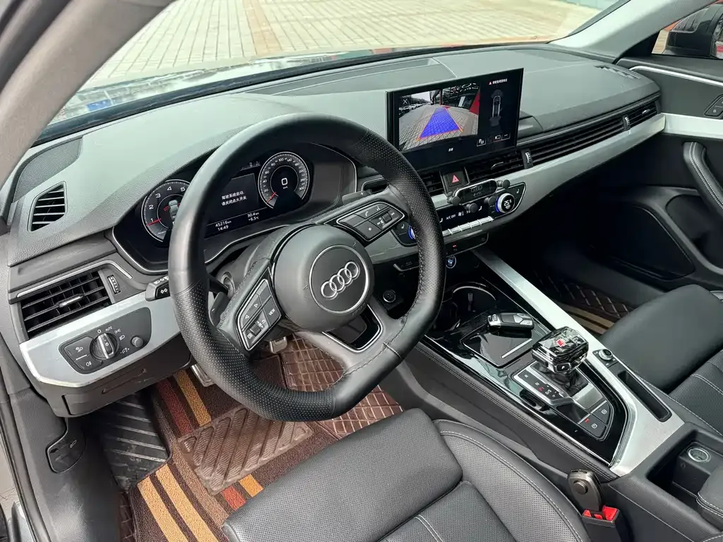 Audi A4L — фото 8