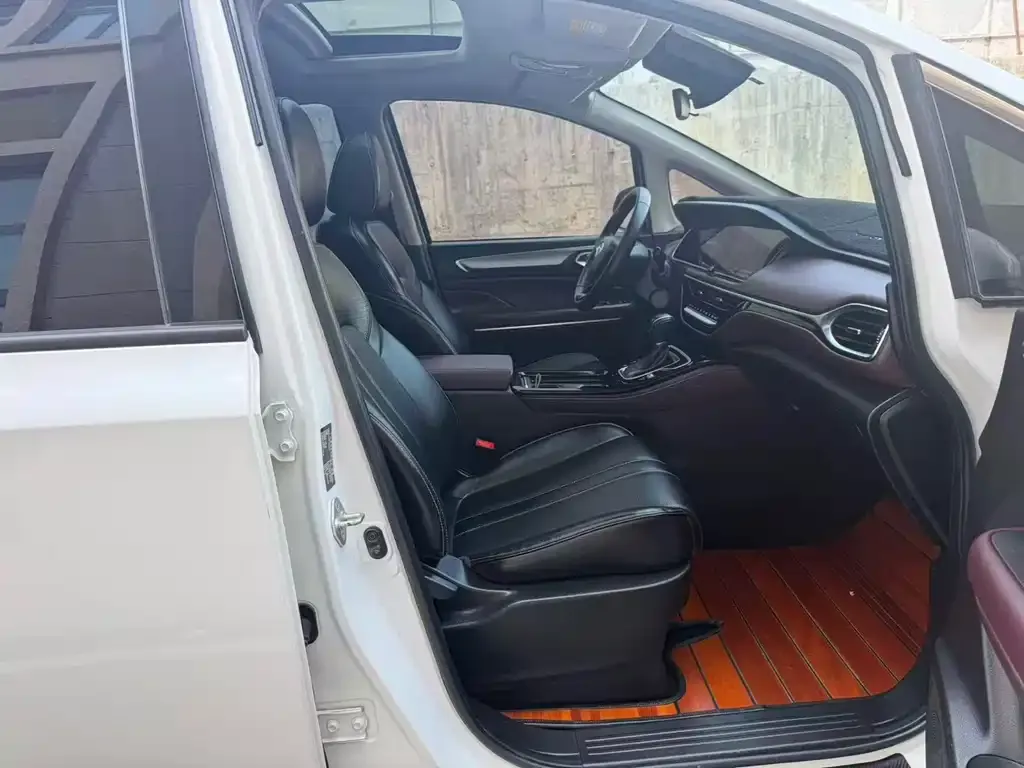 GAC Motor Trumpchi M6 2023 из CN, фото 8