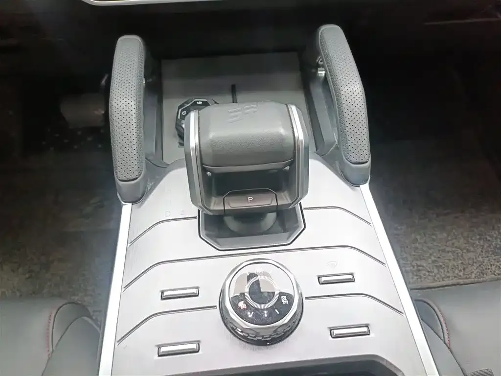 Jetour Traveller 2024 из CN, фото 10