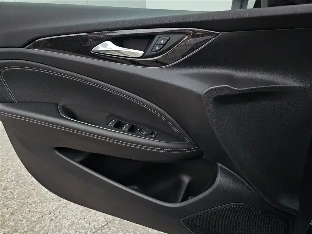 Buick Regal — фото 3