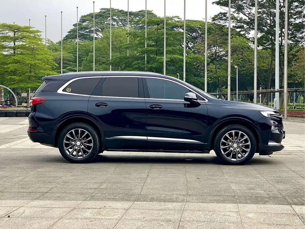 Buick Enclave 2022 из CN, фото 2