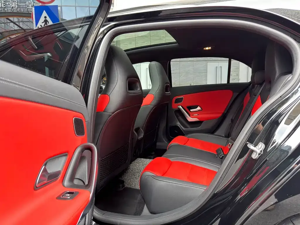 Mercedes-Benz A-Class AMG (Import) — фото 5