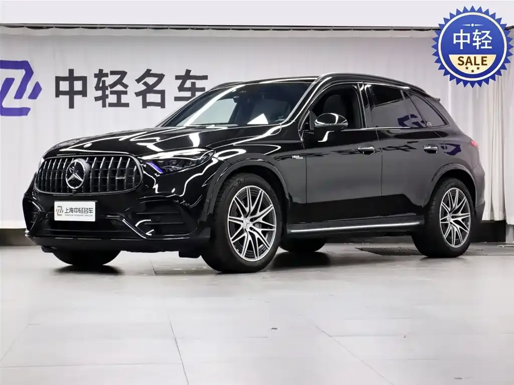 Mercedes-Benz GLC AMG — фото 1