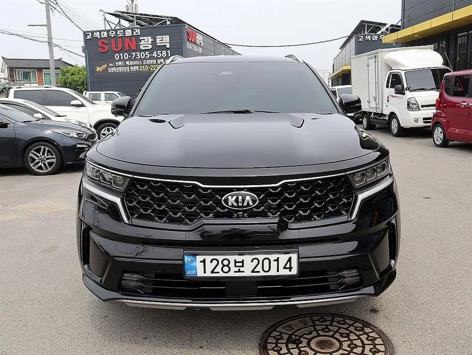 Kia Sorento — фото 1