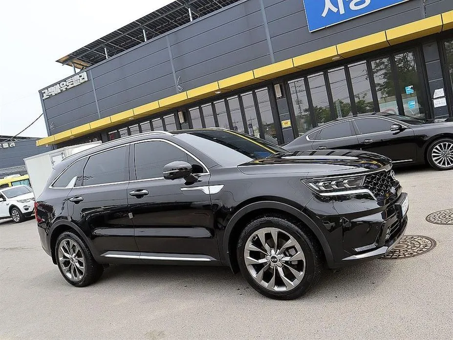 Kia Sorento — фото 5