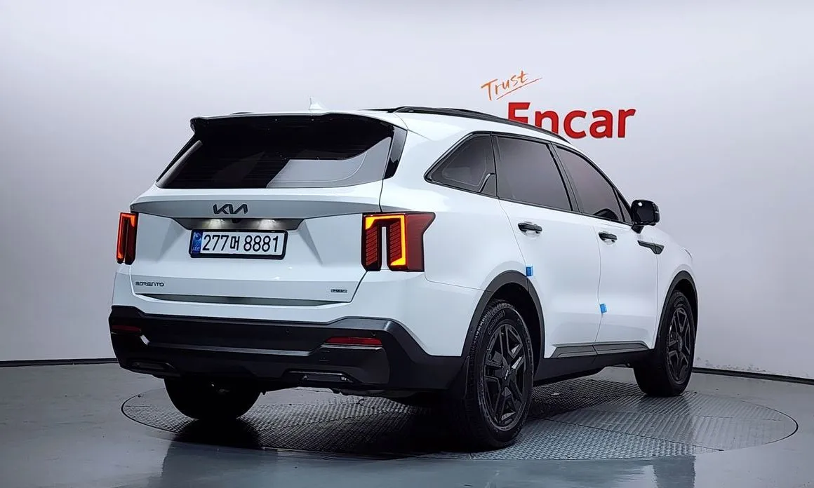 Kia Sorento — фото 5
