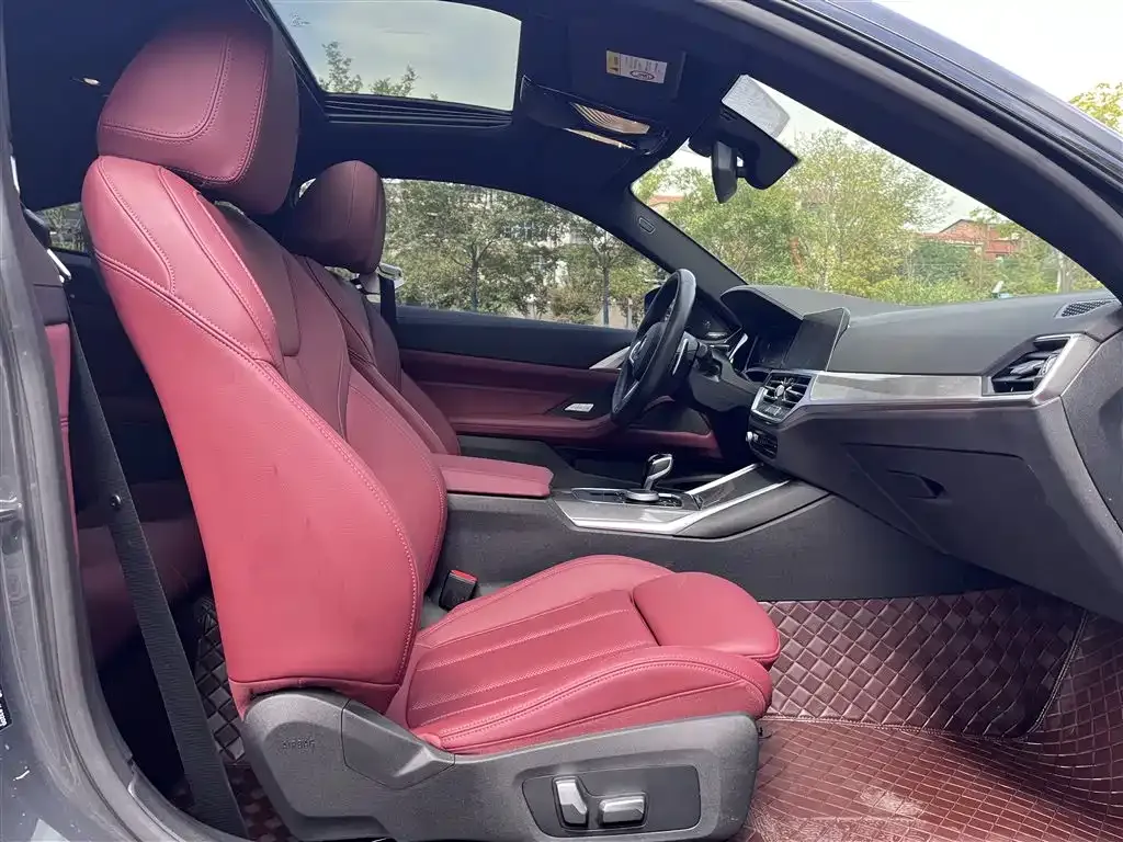 BMW 4 Series 2023 из CN, фото 8
