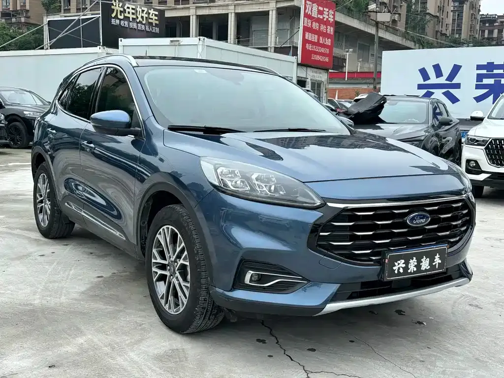 Ford Escape 2023 из CN, фото 8