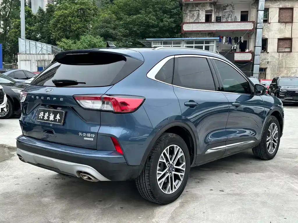 Ford Escape 2023 из CN, фото 4