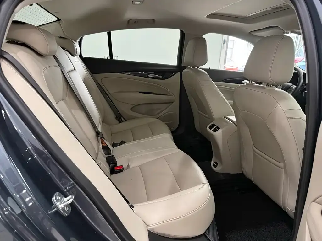 Buick Regal — фото 5