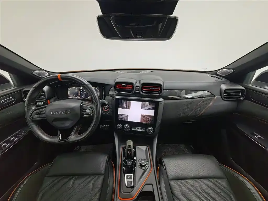 Lynk & Co 02 Hatchback 2022 из CN, фото 10