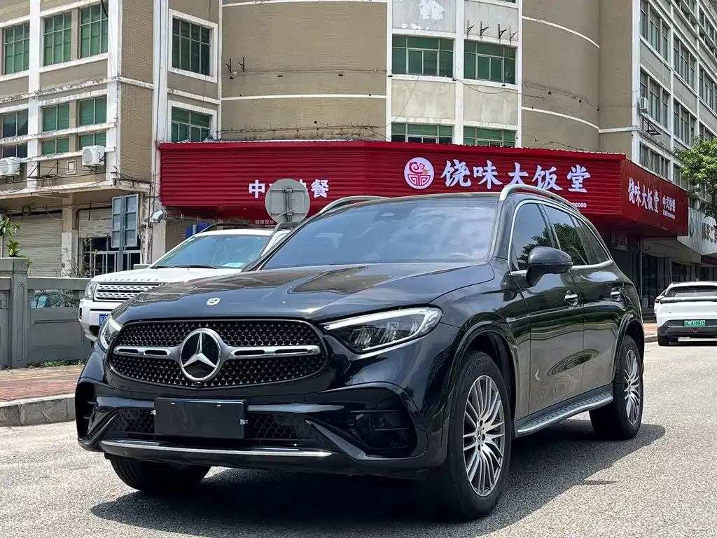 Mercedes-Benz GLC — фото 1