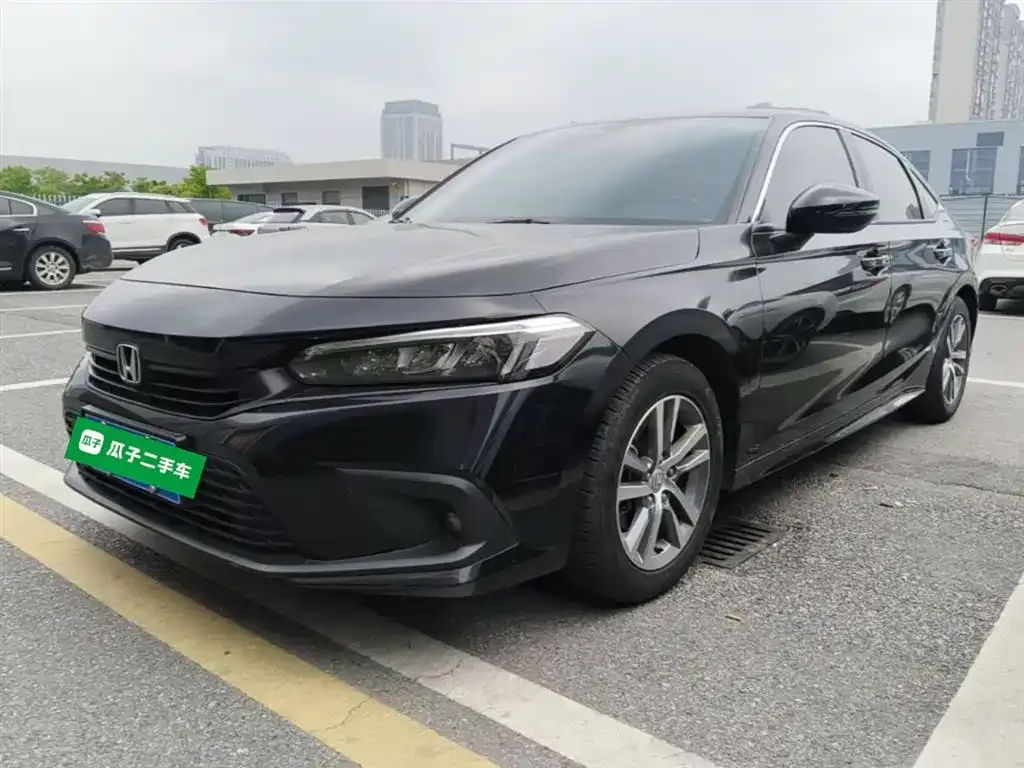Honda Civic — фото 1