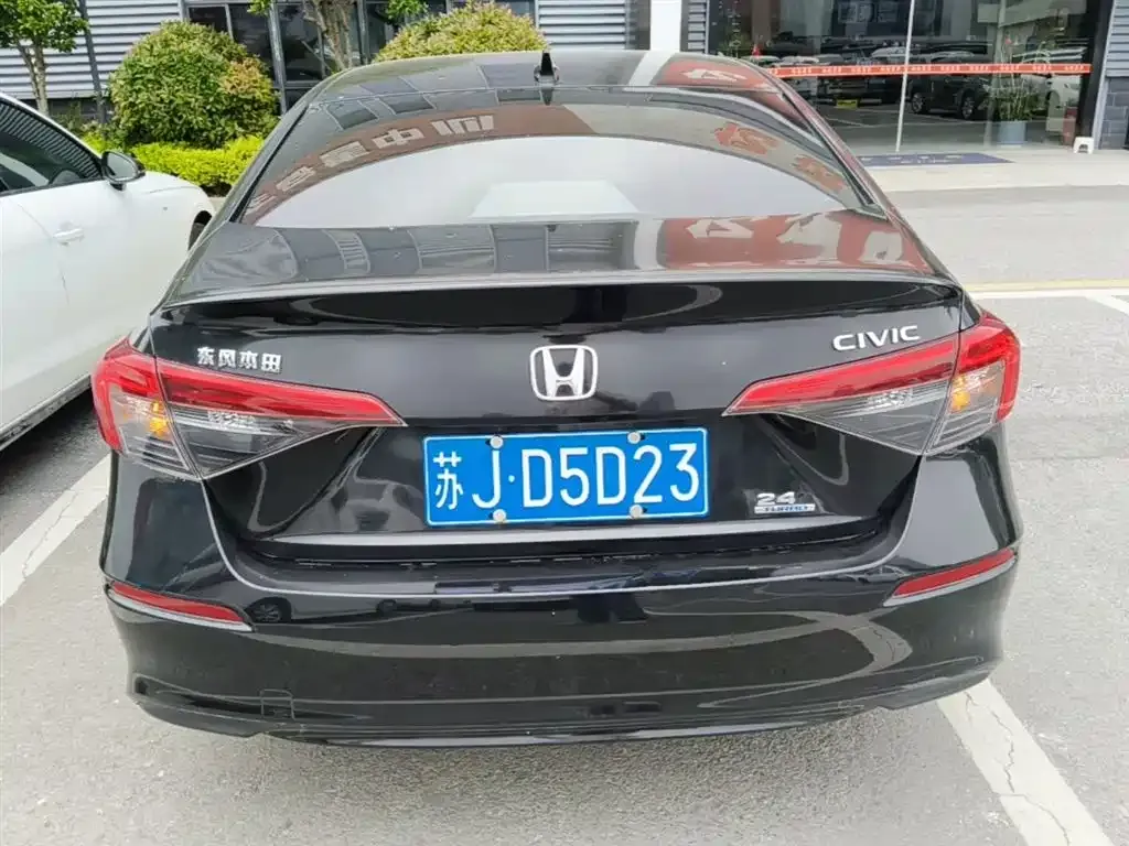 Honda Civic — фото 5