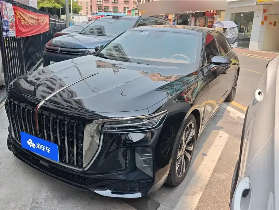Hongqi H9 — фото 1