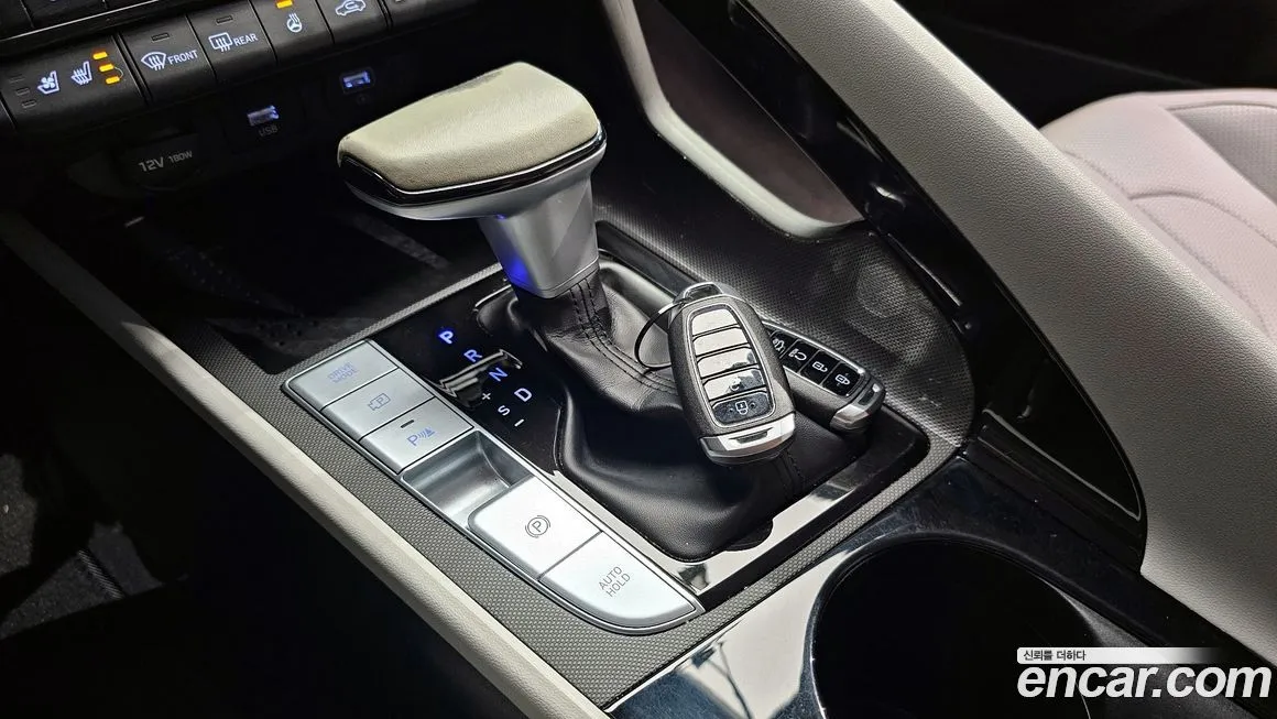 Hyundai AVANTE — фото 7