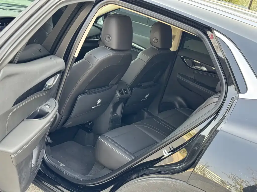 Buick Envision S — фото 2