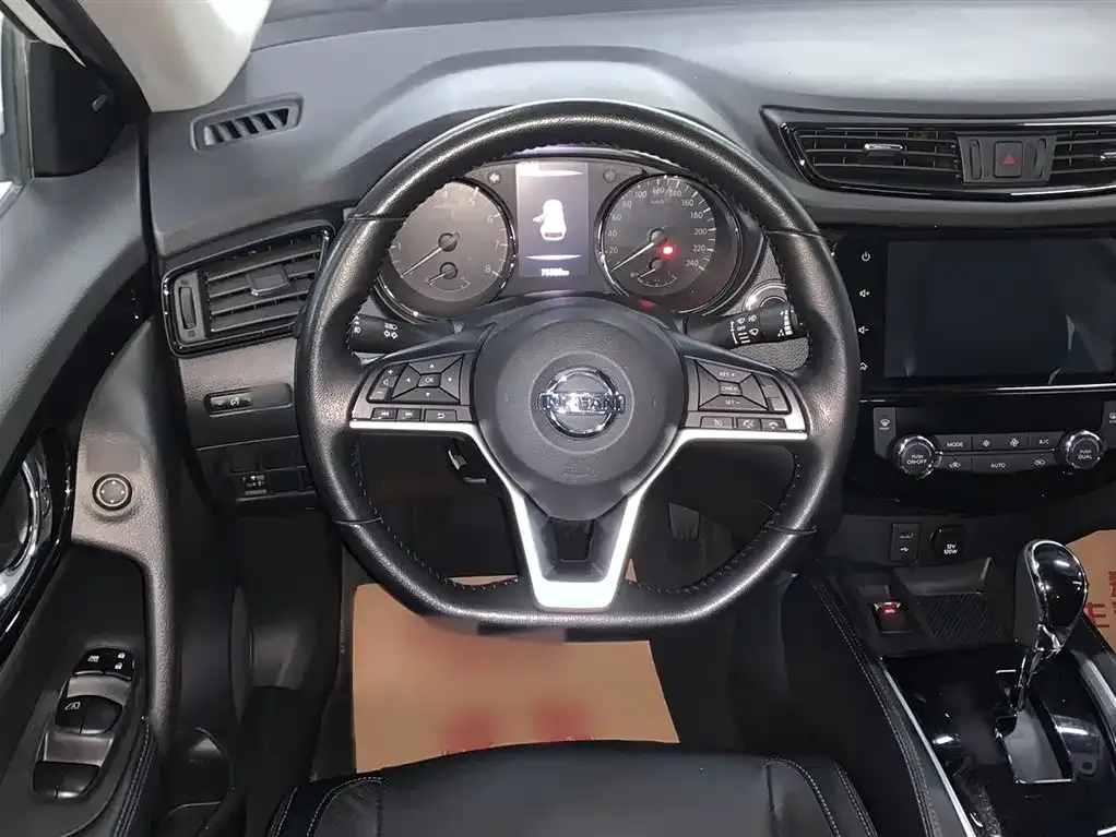 Nissan X-Trail 2021 из CN, фото 3